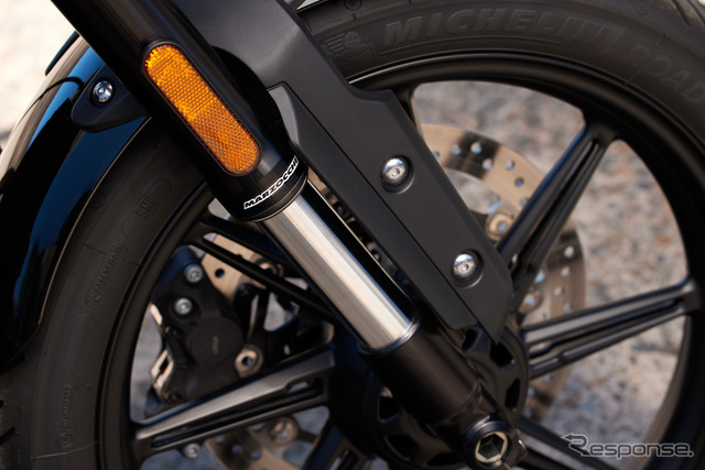 トライアンフ スピードツイン900 新型