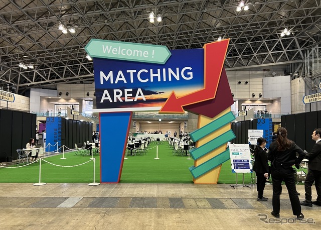 企業とスタートアップが商談を行うことができるマッチングエリア(ジャパンモビリティショー ビズウィーク2024))