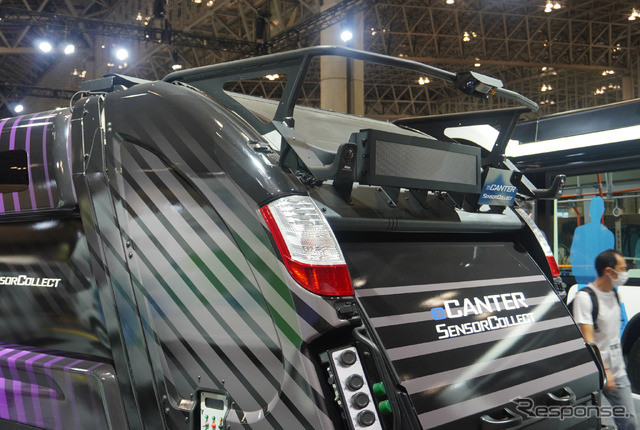 三菱ふそう、次世代の自動追尾型 EVごみ収集車のコンセプトモデル「eCanter SensorCollect」