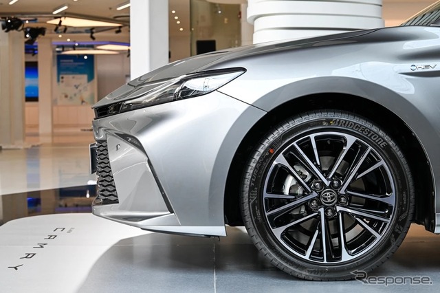 トヨタ・カムリ新型(タイ仕様)