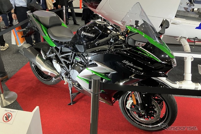 2024国際航空宇宙展:カワサキ Ninja H2 SX