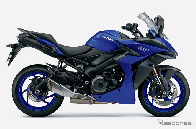 スズキ GSX-S1000GT(パールビガーブルー)