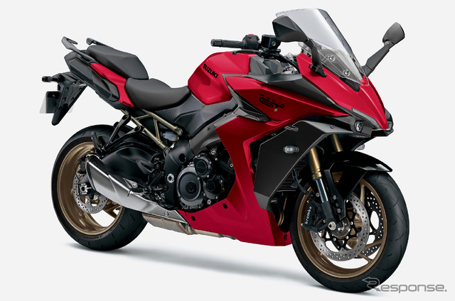 スズキ GSX-S1000GT(キャンディダーリングレッド)