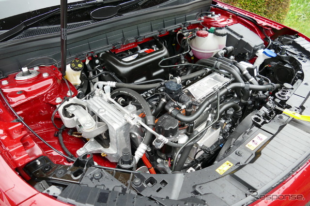 メルセデスベンツ EQB 350 4MATIC