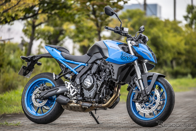 スズキ GSX-8S