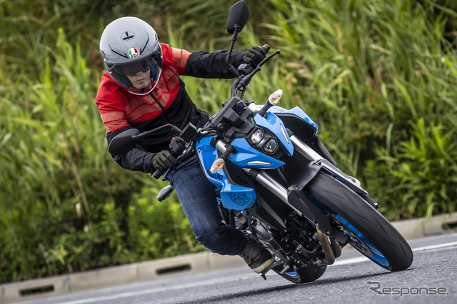 スズキ GSX-8S