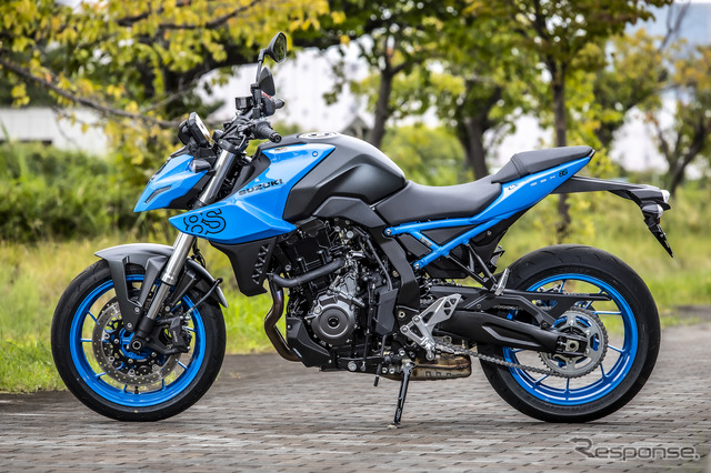 スズキ GSX-8S
