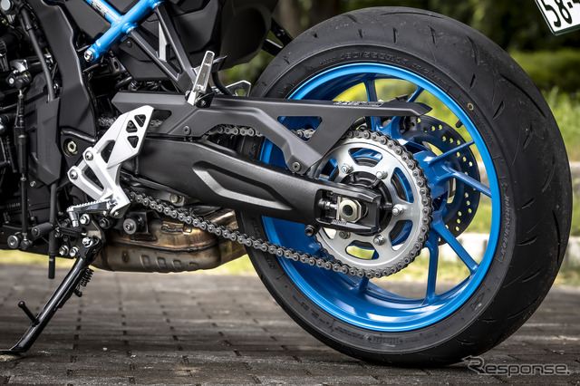 スズキ GSX-8S