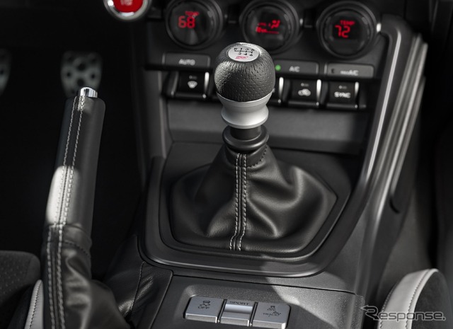 スバル『BRZ』の「シリーズ.パープル」(米国仕様)