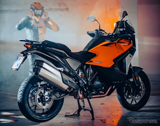 KTM 1390スーパーアドベンチャーS EVOの2025年モデル