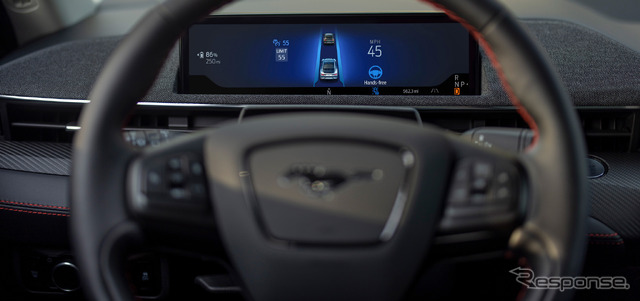 ハンズフリーで自動車線変更が可能になったフォードの「BlueCruise 1.5」