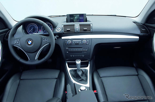 BMW 1シリーズクーペ…エントリーグレードを設定