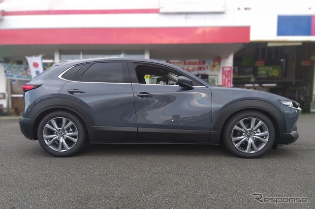 フレックスZ マツダ・CX-30装着例(ダウン量:フロント 30mmダウン / リア 45mmダウン)