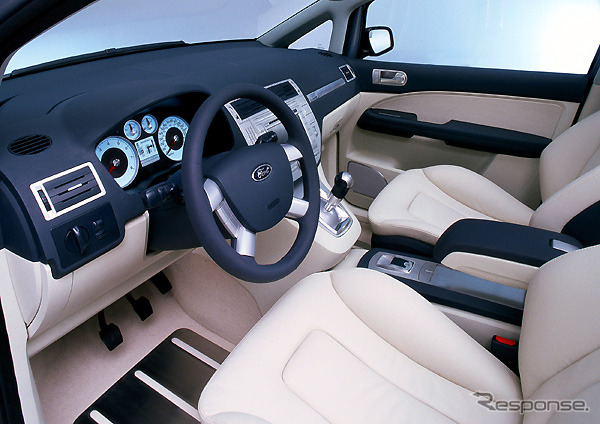 【パリ・ショー2002速報】フォードのミニバン、『C-MAX』は量産されるか
