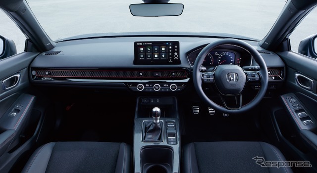 ホンダ シビック改良新型 （RS）
