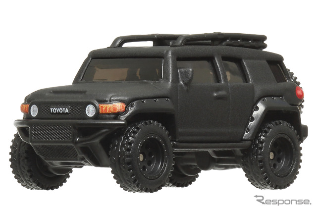 トヨタ FJクルーザー(10月26日発売)