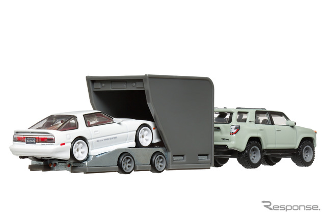’89トヨタ・スープラ/’18トヨタ4ランナー(10月26日発売)
