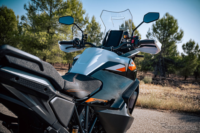 KTM『1390 SUPER ADVENTURE S』の2025年モデル