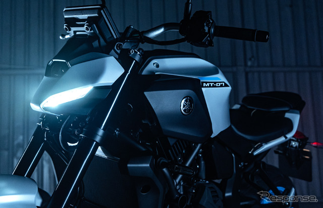 ヤマハ MT-07 Y-AMT 2025年モデル（海外仕様）
