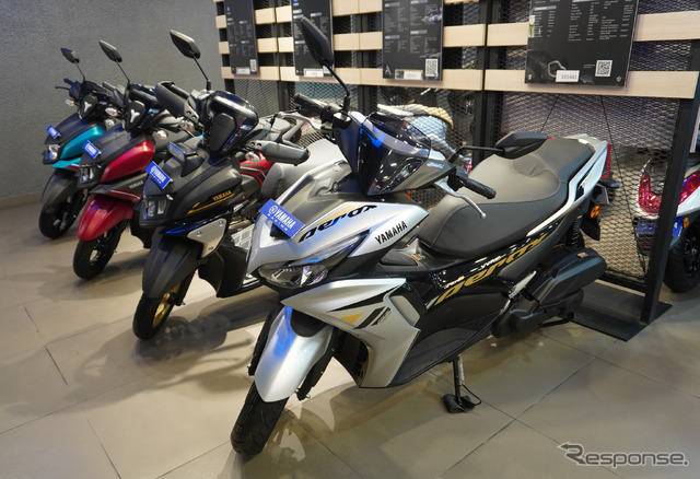 スクーターのヤマハ Aerox