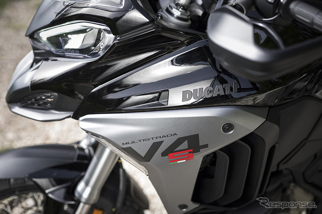 ドゥカティ ムルティストラーダV4S 新型