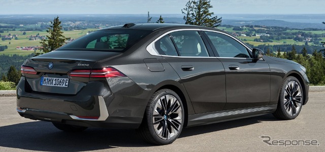BMW 5シリーズ・セダン 新型のPHEV「530e」
