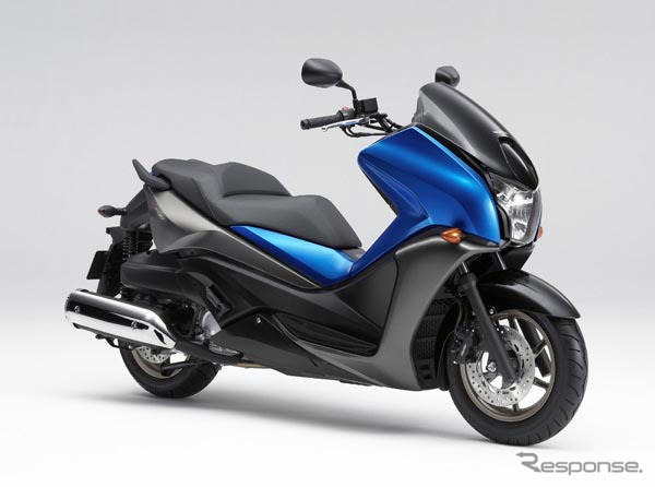 ホンダ フェイズ 発売…スポーティで斬新な軽二輪スクーター