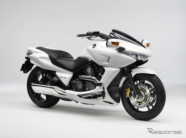 ホンダ DN-01、カラーリングを変更