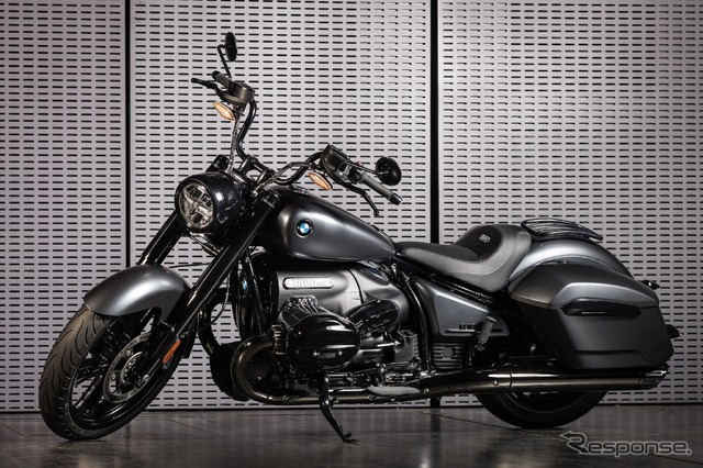 BMW R18