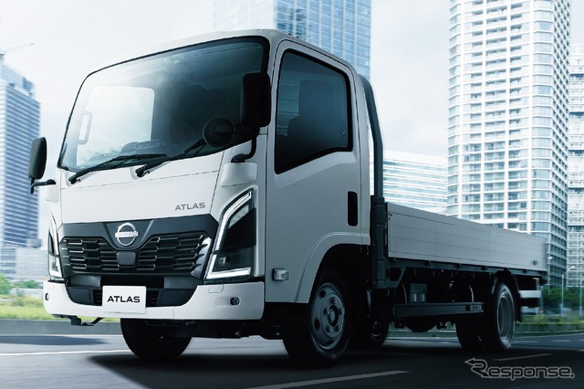 日産アトラス
