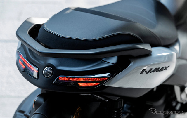 ヤマハ NMAX125 Tech MAX