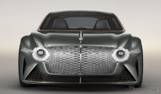 2019年に発表されたベントレーのEVコンセプト「EXP100GT」（参考画像）