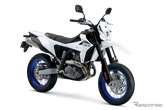 スズキの新型スーパーモト『DR-Z4SM』