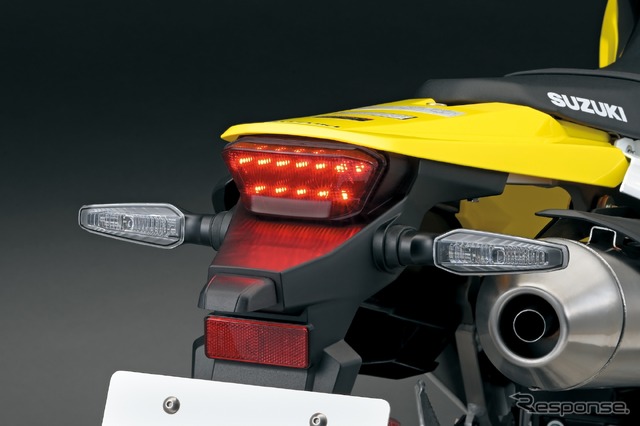 スズキの新型デュアルパーパス『DR-Z4S』