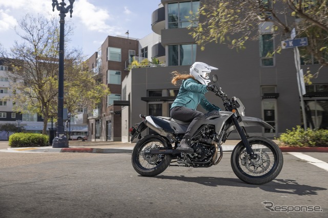 カワサキ KLX230SM(バトルグレー)