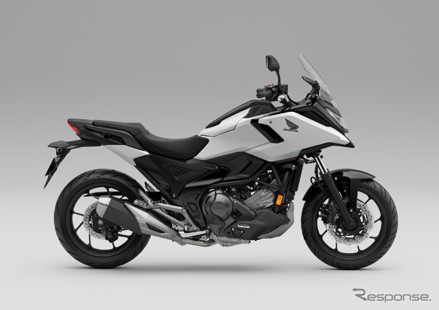 ホンダ NC750X 2025年モデル