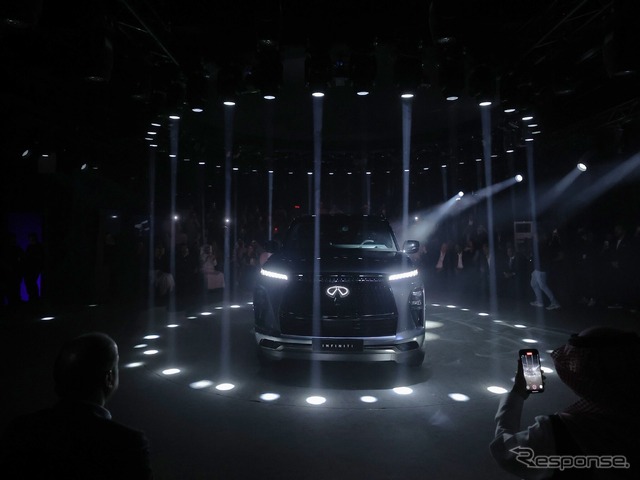 インフィニティ QX80 新型