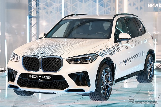 行幸通り / 水素・FCV:BMW iX5ハイドロジェン