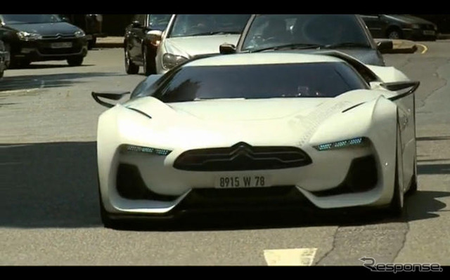 GT by シトロエン…ロンドンの街に突如出現!!