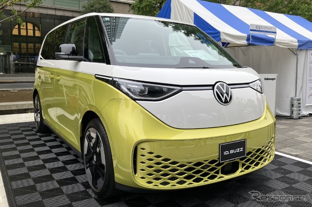 VW ID. Buzz(JAIAカーボンニュートラル促進イベント in 東京:行幸通り)