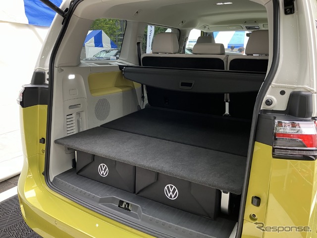 VW ID. Buzz(JAIAカーボンニュートラル促進イベント in 東京:行幸通り)