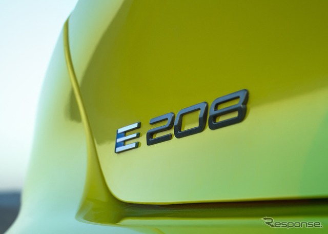プジョー e-208 改良新型