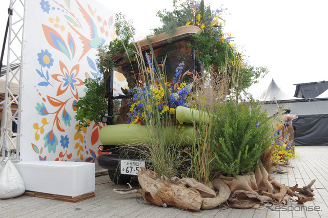 「Local Green Festival '24」に展示されたヤマハのグリーンスローモビリティ