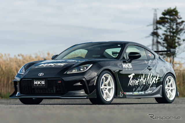 HKS × TOYOTA GR86