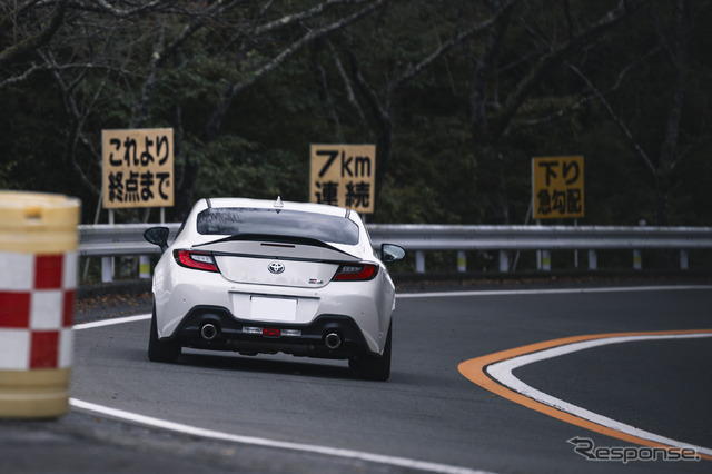 ENDLESS × TOYOTA GR86