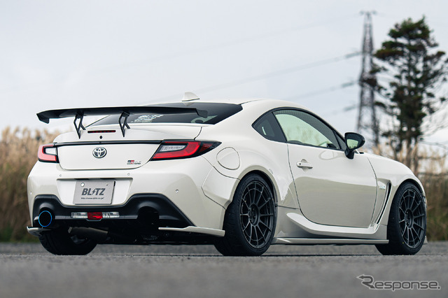 BLITZ × TOYOTA GR86