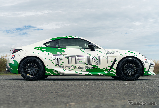 TEIN × TOYOTA GR86