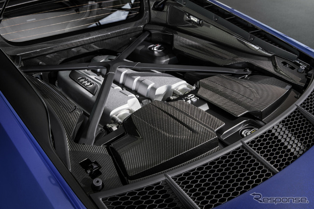 アウディ R8のV10エンジン