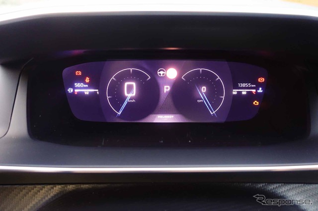 プジョー 2008 GT BlueHDi
