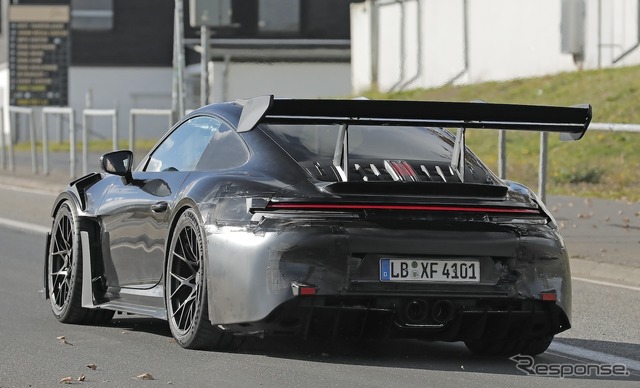 ポルシェ 911 GT3 RS 改良新型のプロトタイプ
